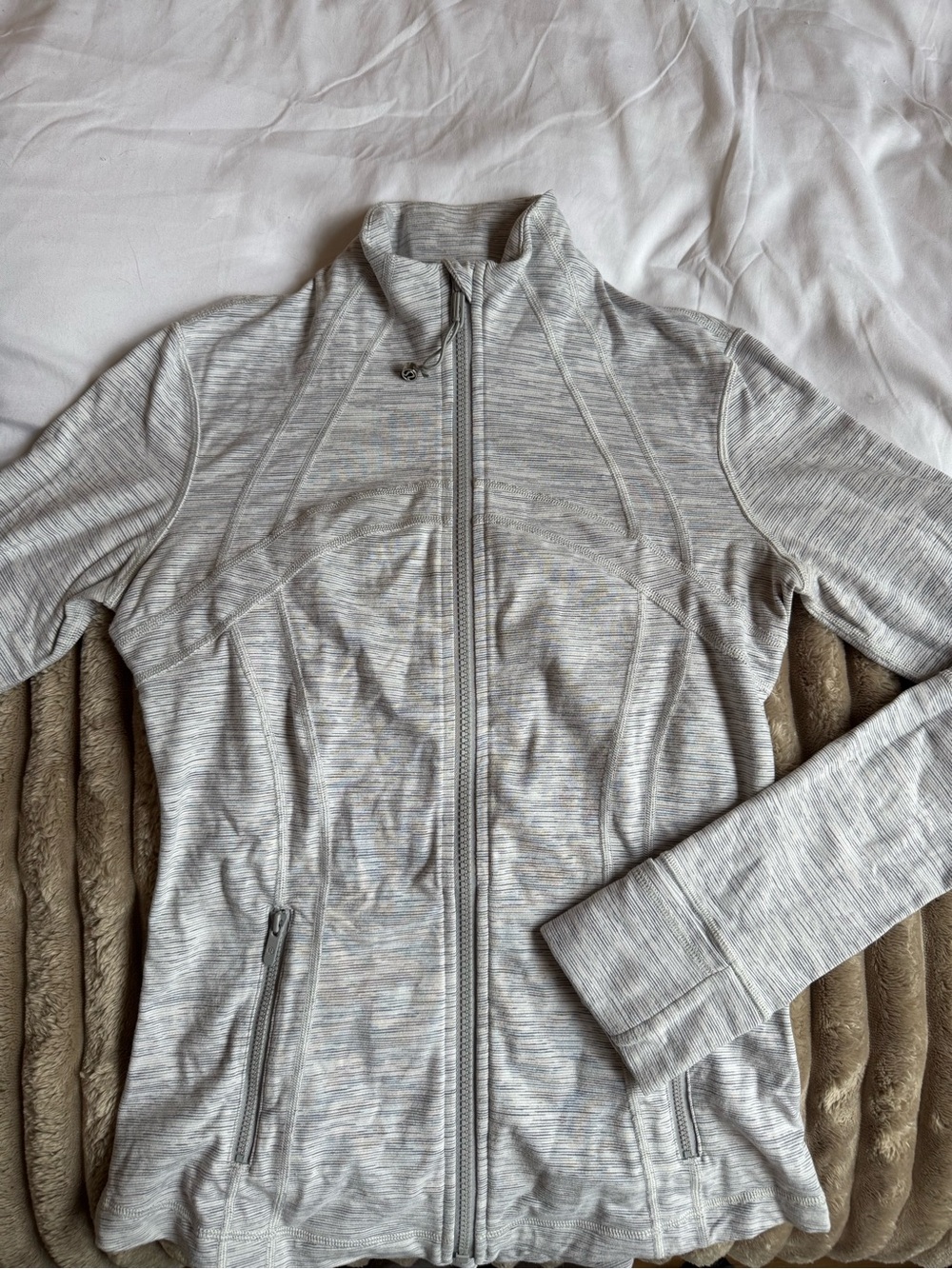 Lululemon Define Jacket - Picture 2 of 4